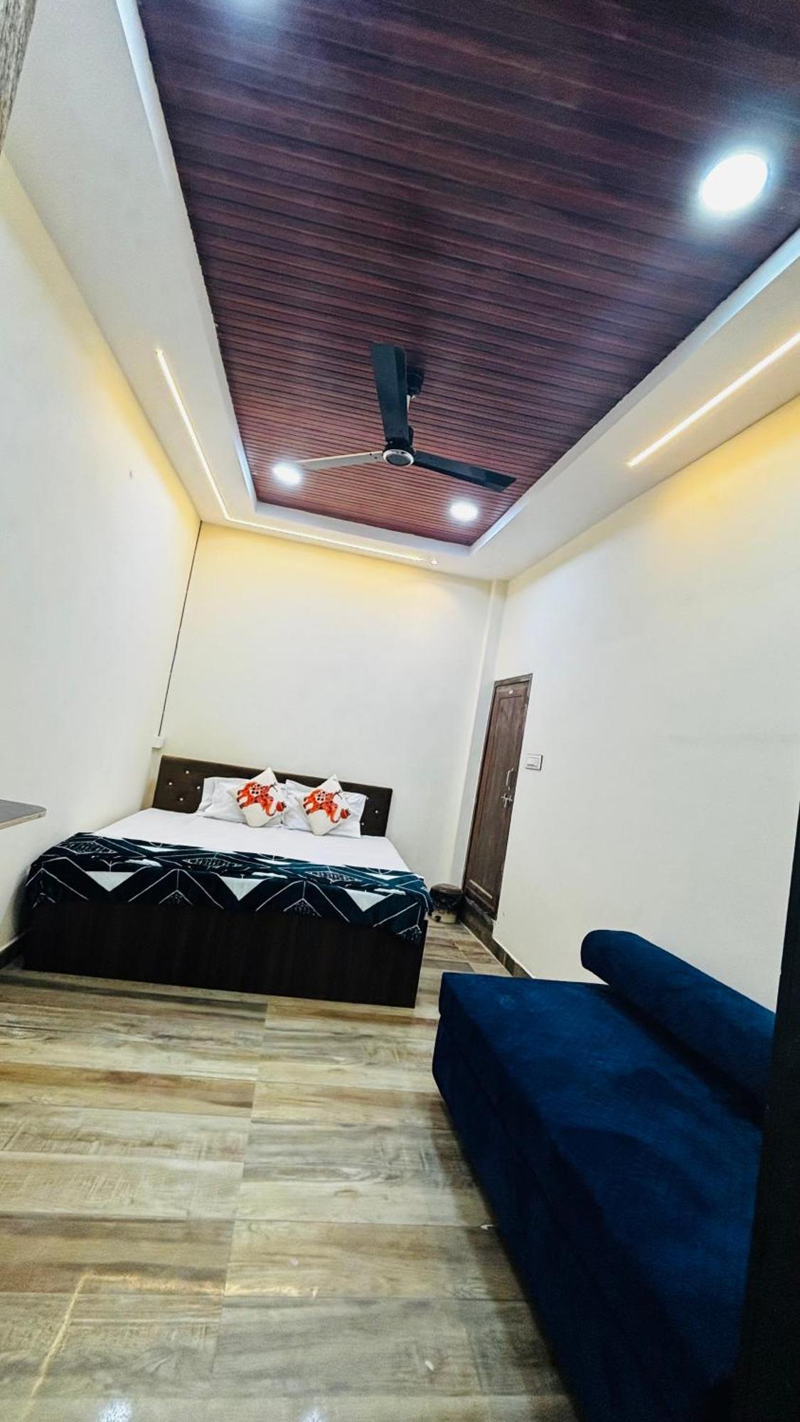 Hotel Shreenidhi Comfort Stay Ujjain Exterior foto
